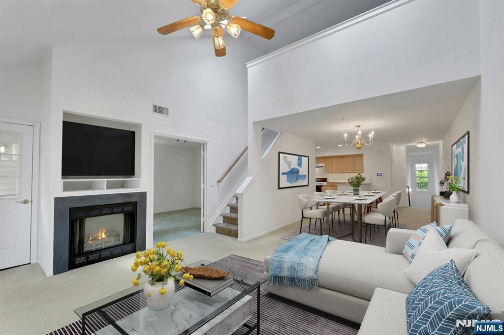 6 Collura Lane - Photo 4