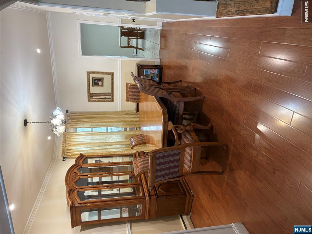 400 Summer Avenue - Photo 4