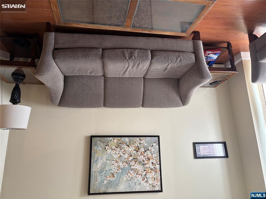 400 Summer Avenue - Photo 5