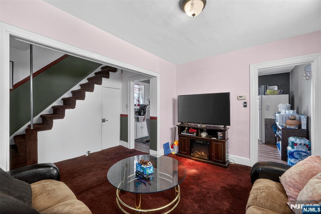 13 Sherman Place - Photo 4