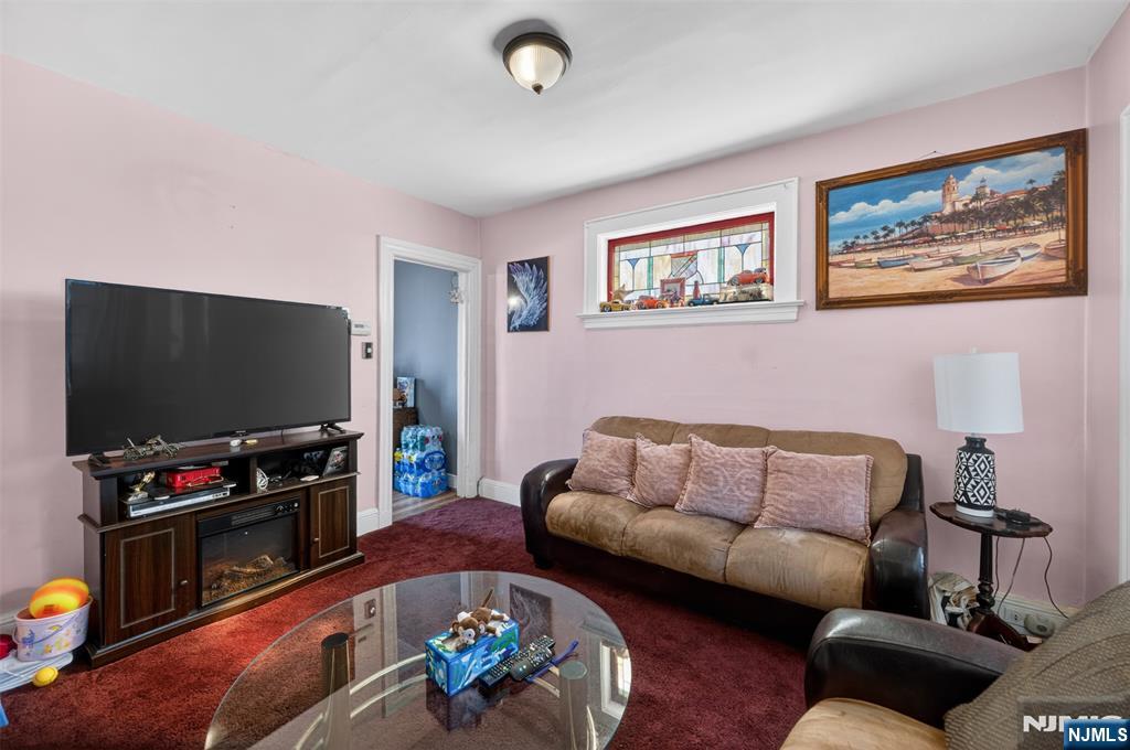 13 Sherman Place - Photo 5