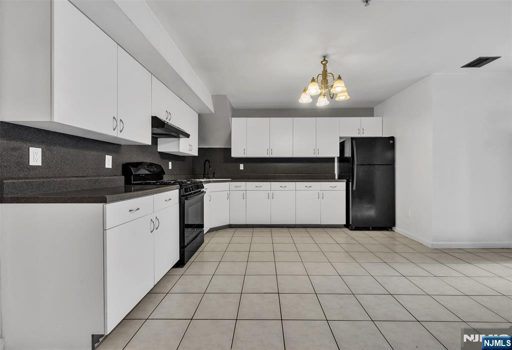 311 6th Street C - Photo 2