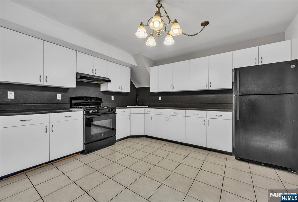 311 6th Street C - Photo 3