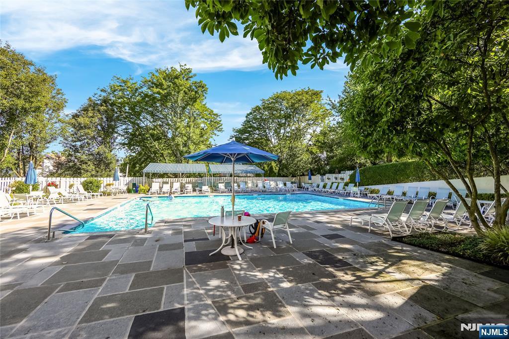 6 Markham Cir #6, Englewood, NJ 07631
