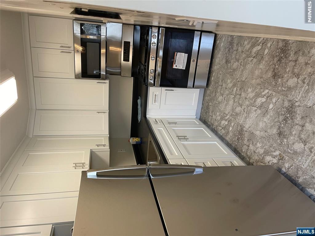 60 Columbia Avenue 44 - Photo 2