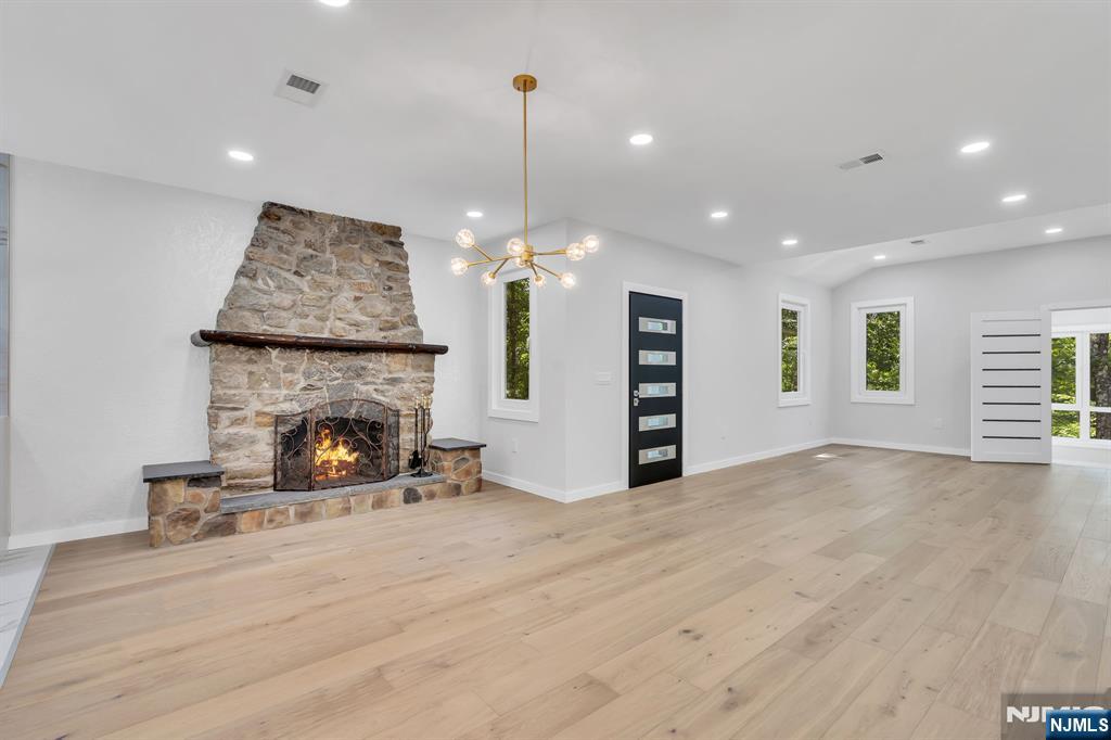 68 North Road - Photo 3