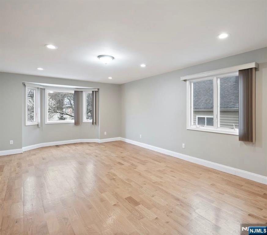 114 Grove Avenue # 1 - Photo 2