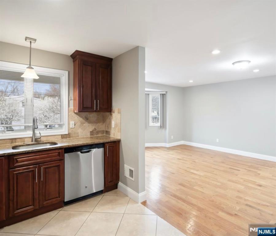 114 Grove Avenue # 1 - Photo 5