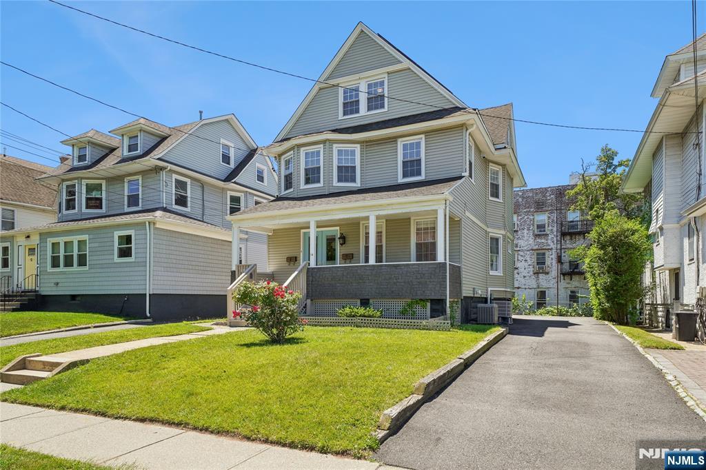 14 Grove Terrace - Photo 2