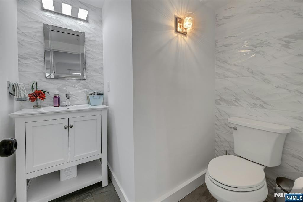 34 Cloverhill Place — photo 13