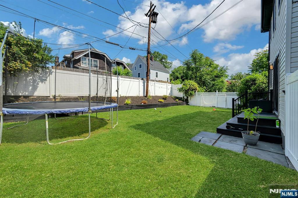 34 Cloverhill Place — photo 31