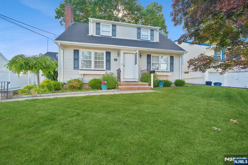 36 Woodside Avenue - Photo 1