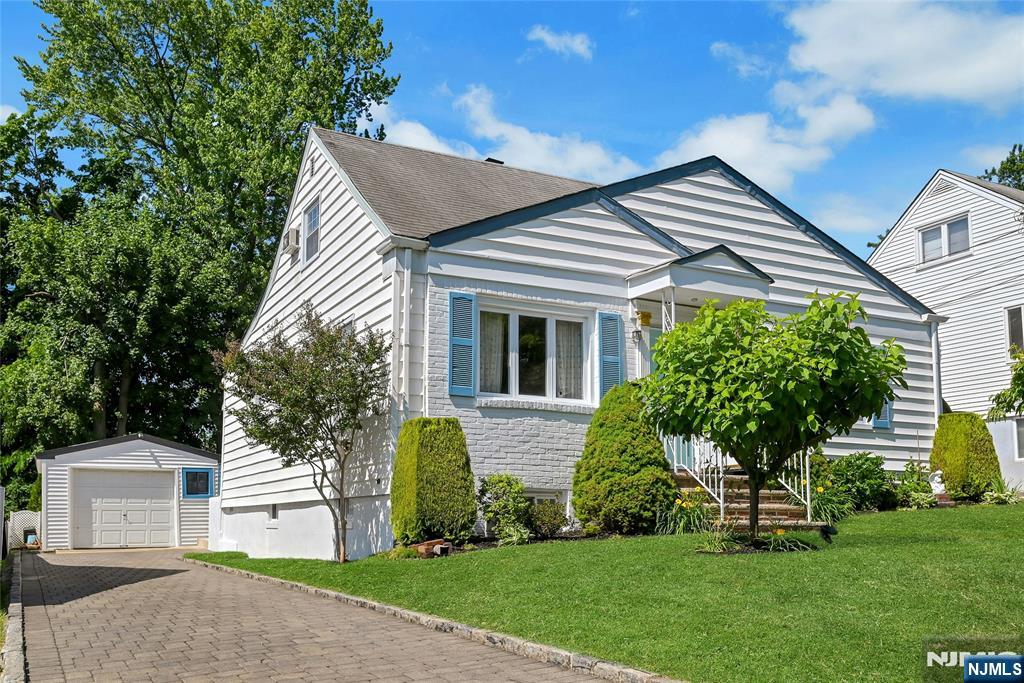85 Edison Street - Photo 2