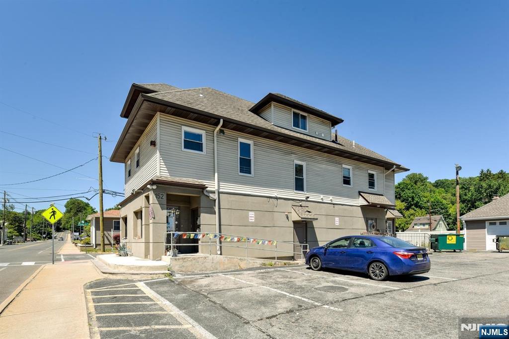 152 Hamburg Turnpike - Photo 3