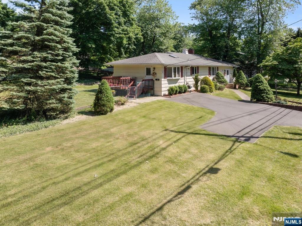 22 Lake Street - Photo 4