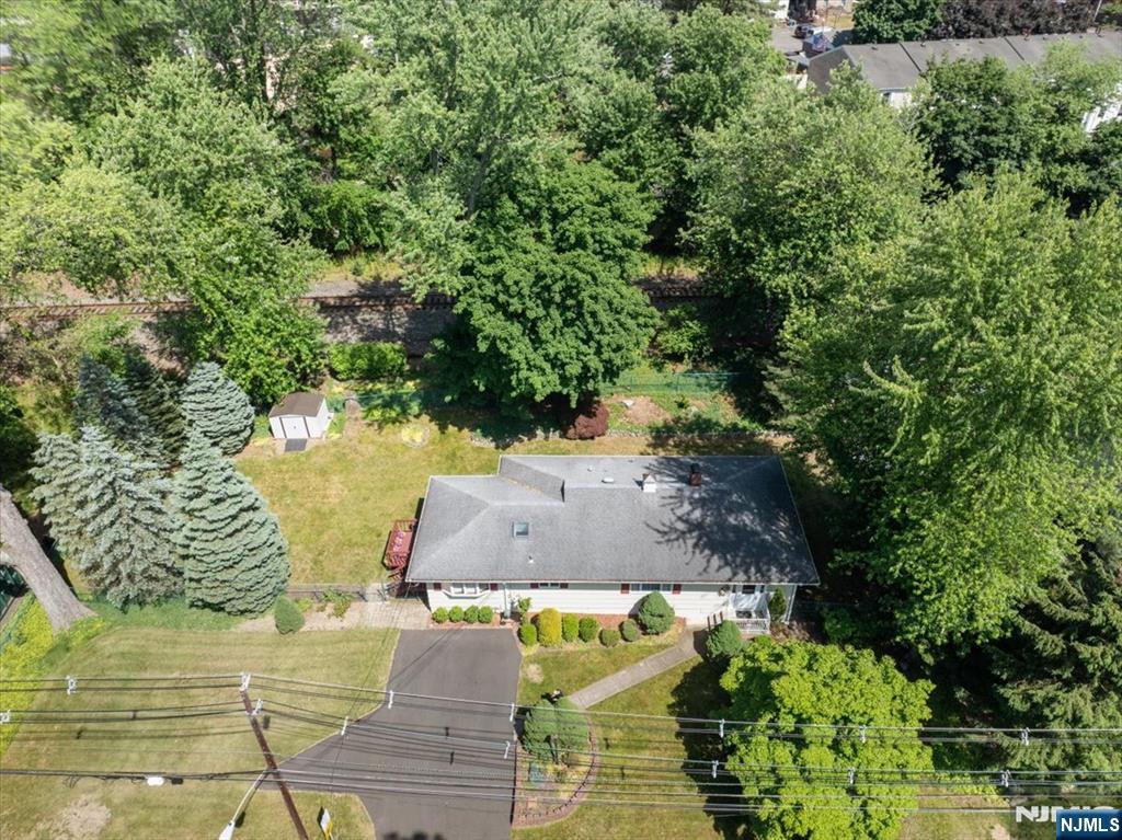22 Lake Street - Photo 5