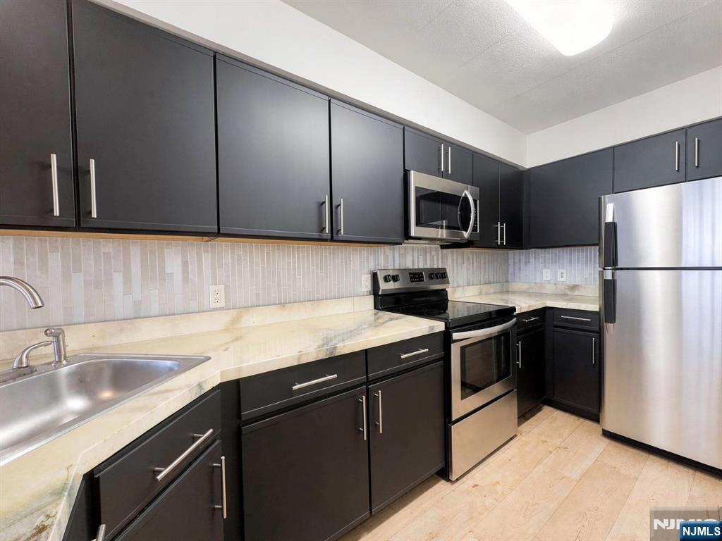 5 Linden Street 2H - Photo 5