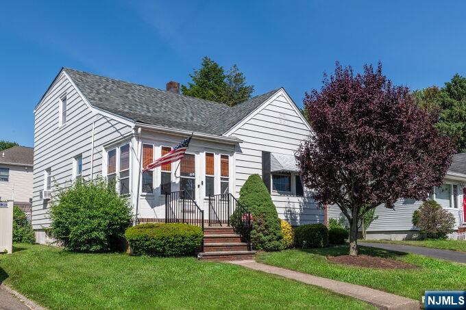 65 Harding Avenue - Photo 1