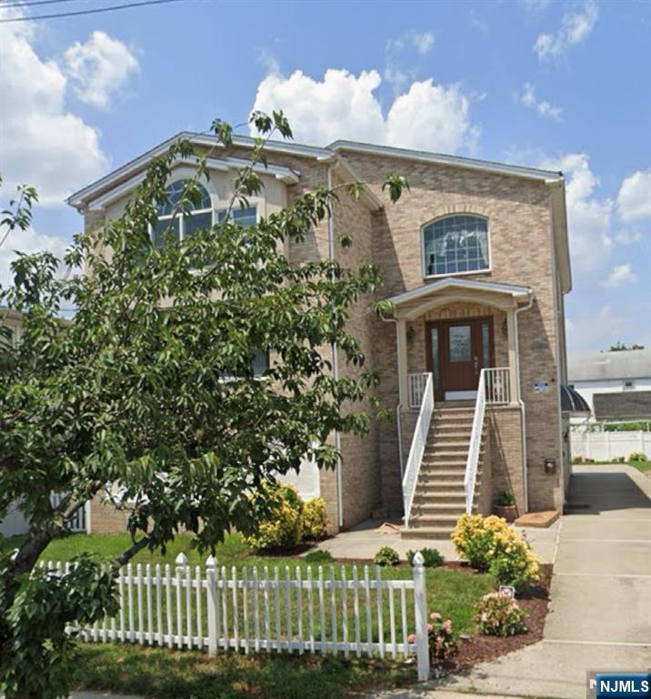 23 Main Avenue - Photo 1