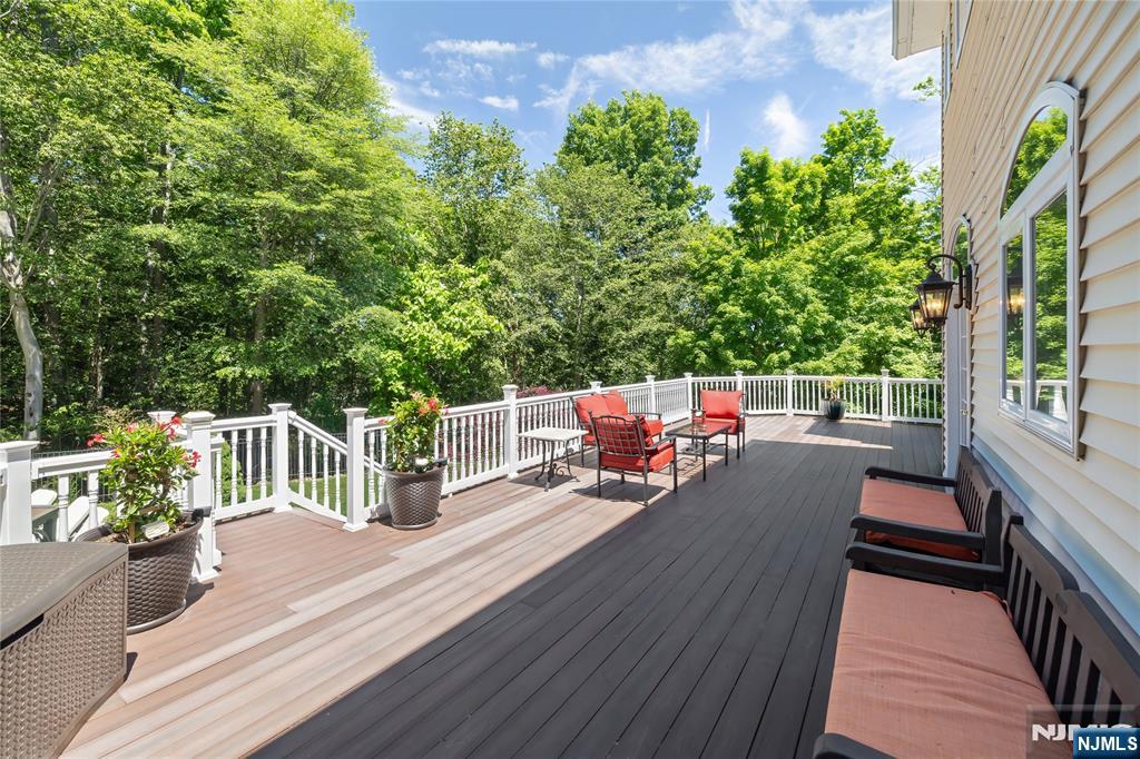 525 Kings Point Trail — photo 33
