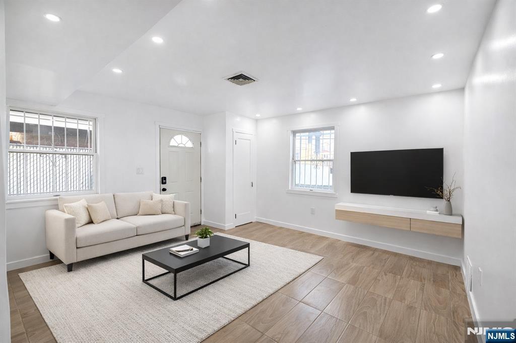 87 Merseles Street 1 - Photo 1