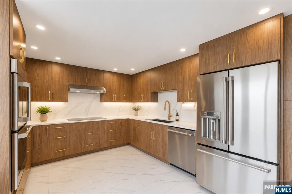 1500 Palisade Avenue #5D — photo 18