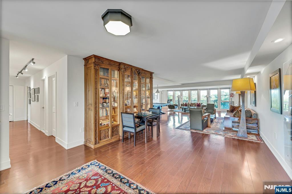 1500 Palisade Avenue 5D - Photo 4