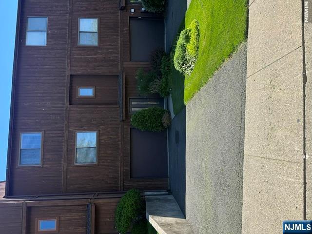 8 Alana Drive - Photo 1