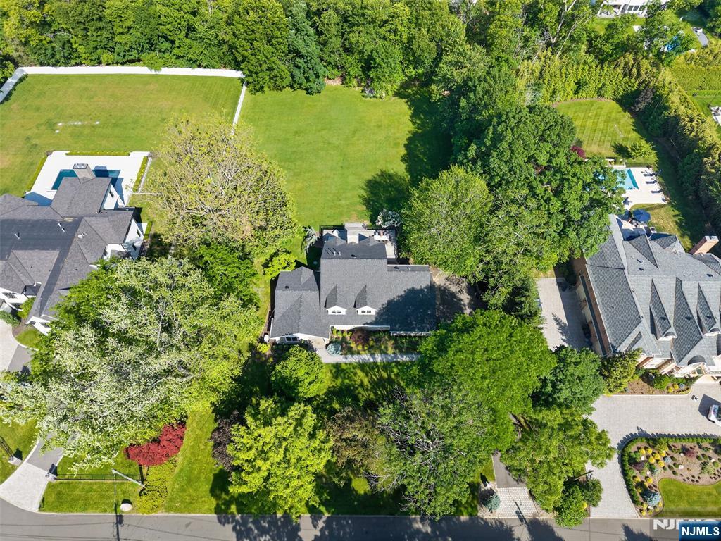 22 Glen Carl Road — photo 43