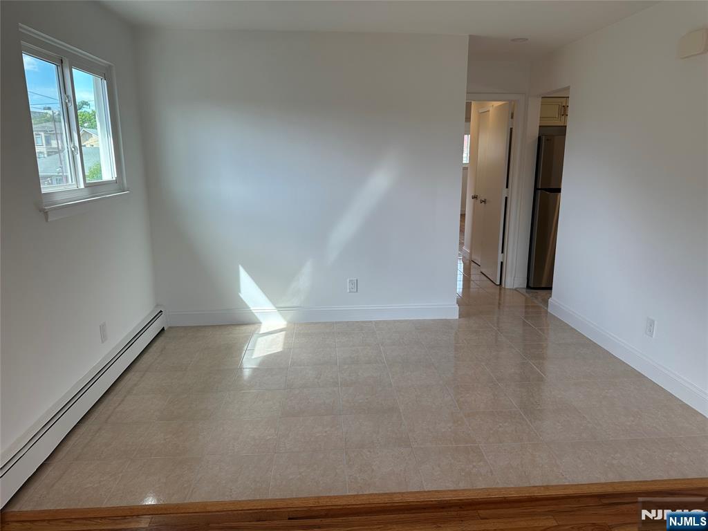 219 Cliff Street 2 - Photo 5