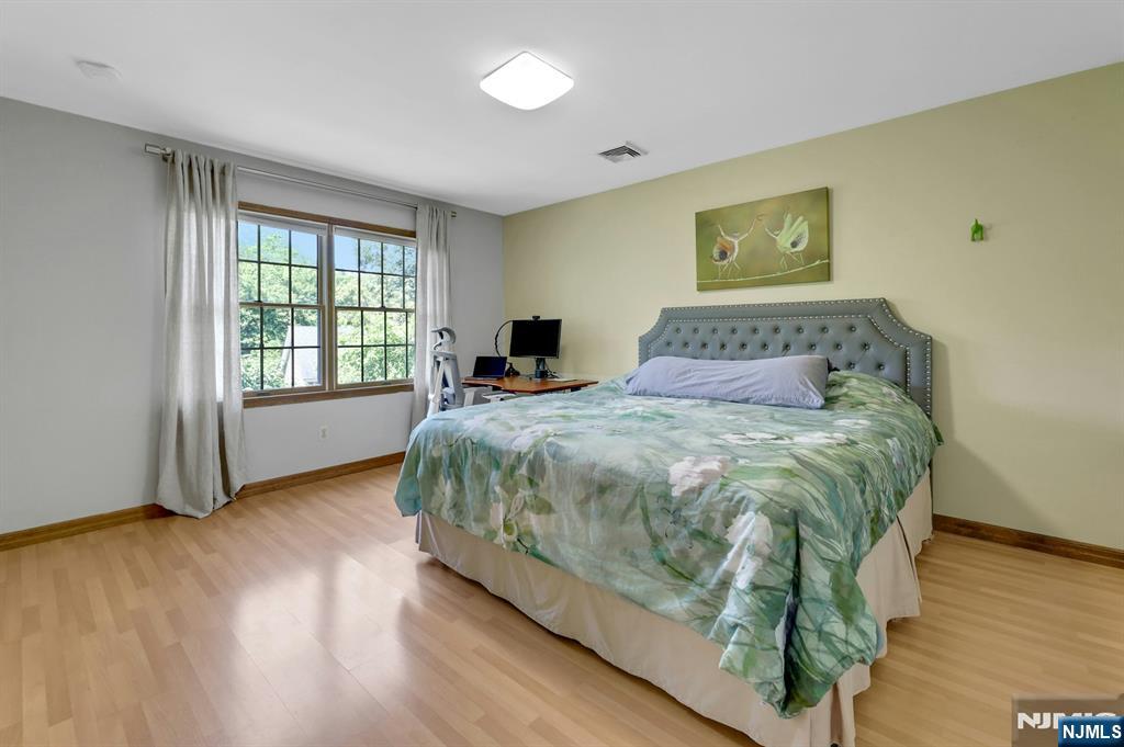 348 Highwood Avenue — photo 21