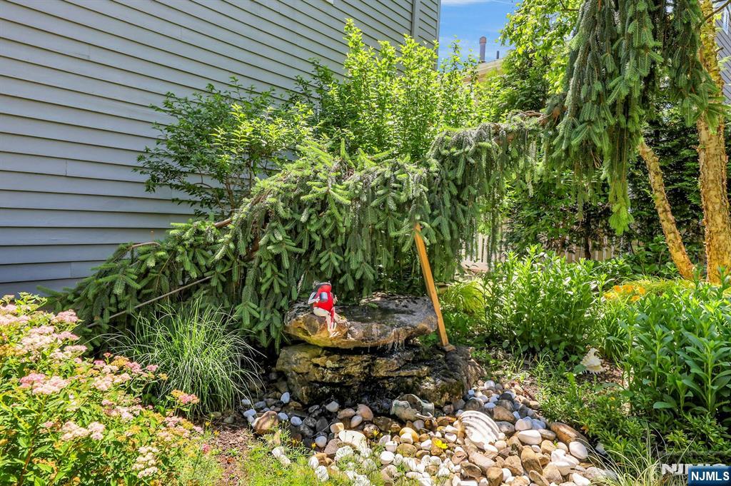 348 Highwood Avenue — photo 37