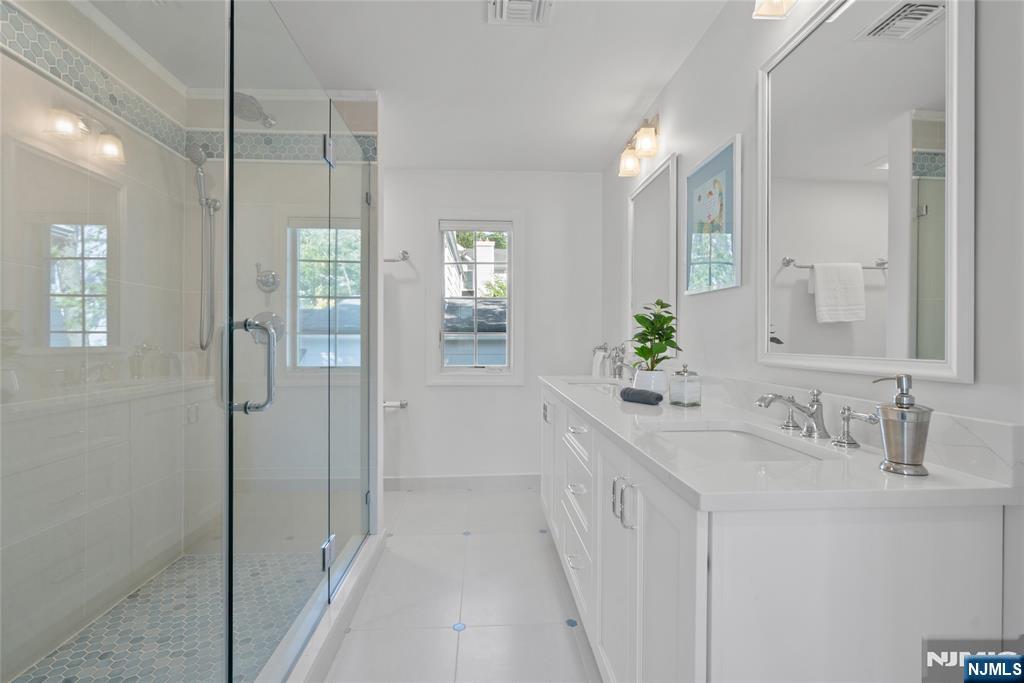 7 Birdseye Glen — photo 26