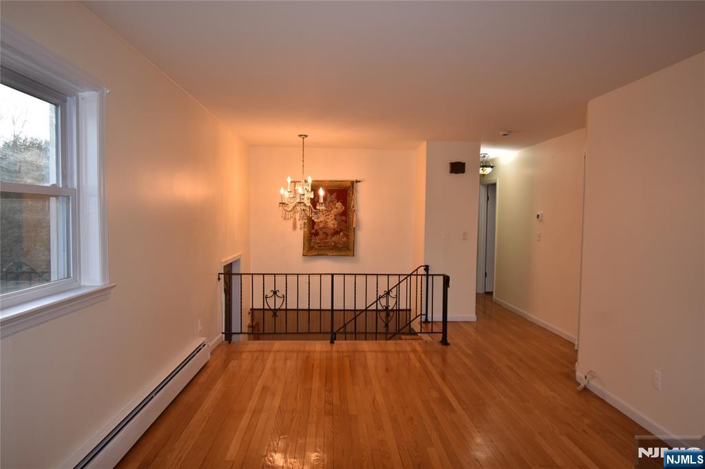 126 California Avenue A - Photo 4