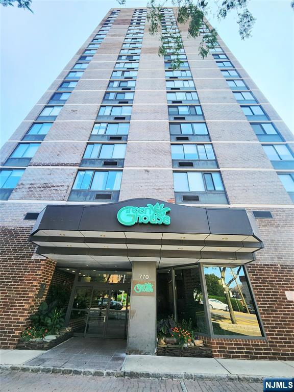770 Anderson Avenue 18F - Photo 1