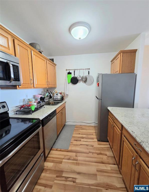 770 Anderson Avenue 18F - Photo 2