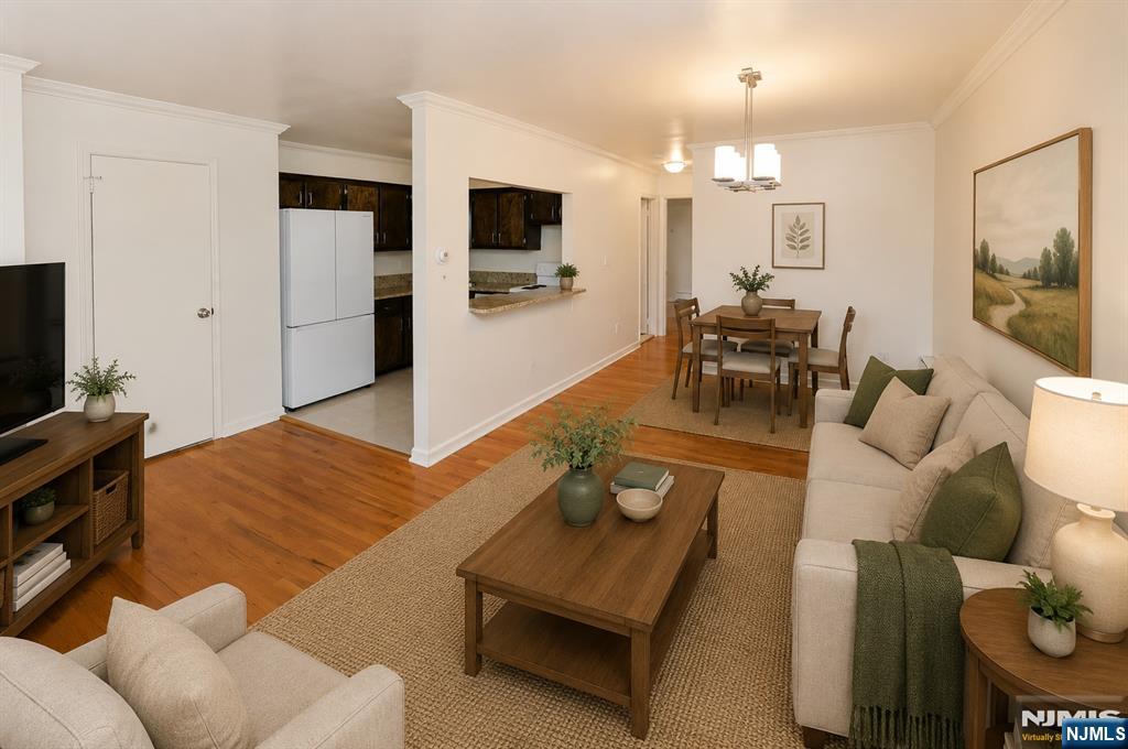 729 10th Street 2F - Photo 5