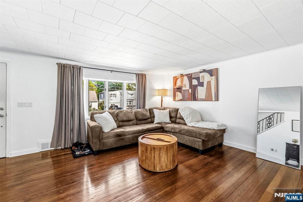 1 Merklin Avenue - Photo 3