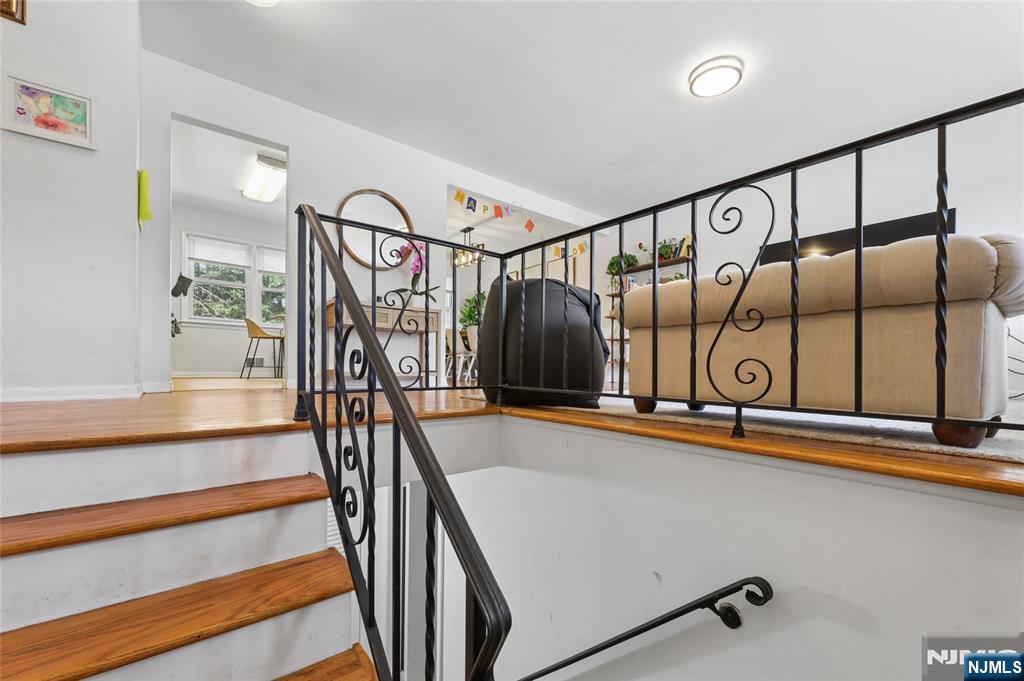 195 4th Street - Photo 3