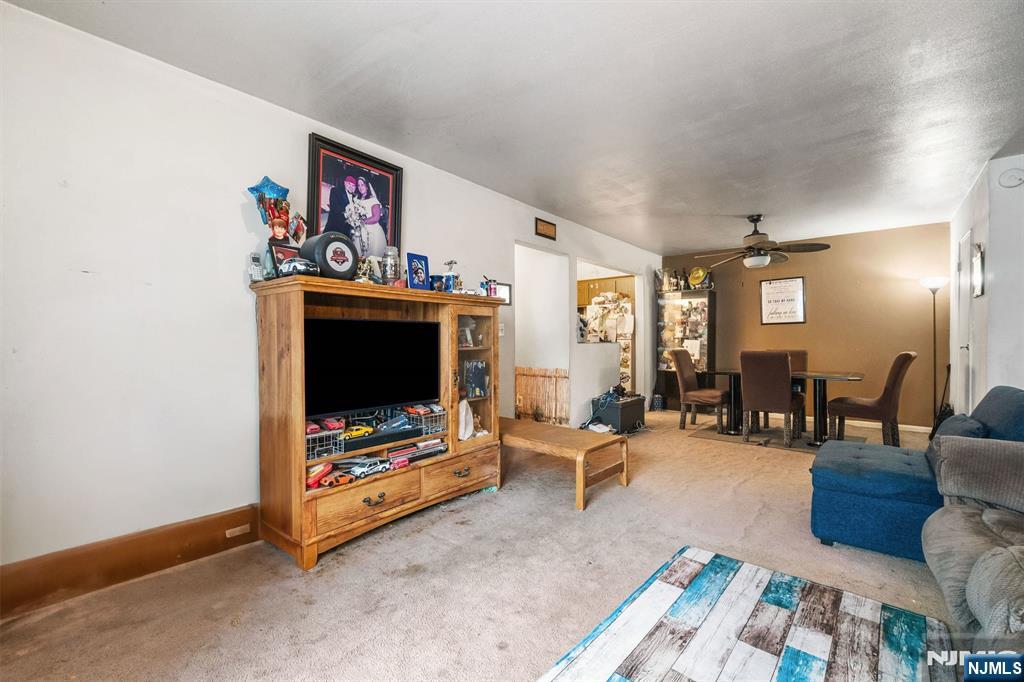 468 Liberty St #101, Little Ferry, NJ 07643