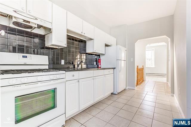 1320 44th Street - Photo 1