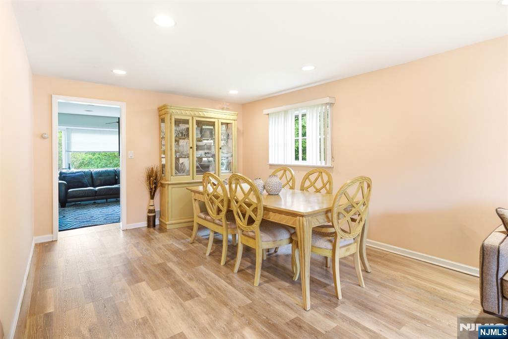 26 Cornell Street - Photo 3