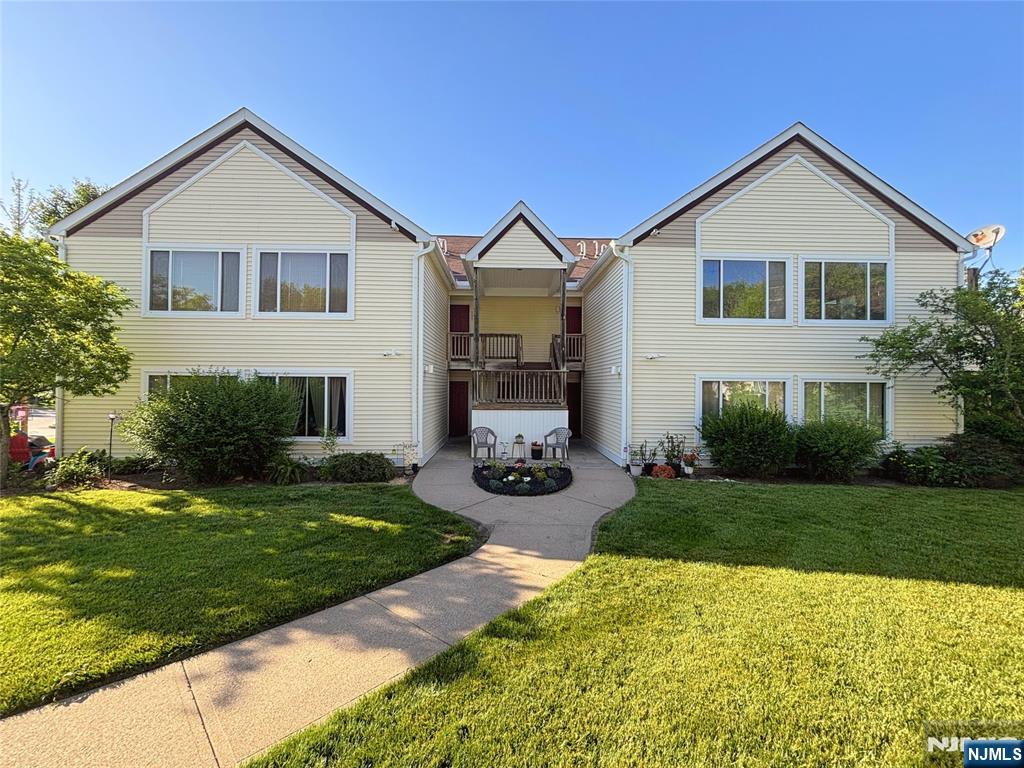 135 Falcon Ridge Way - Photo 2