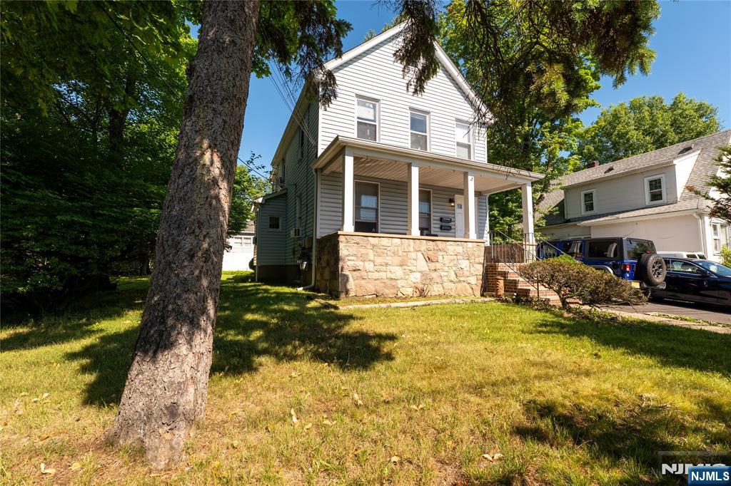 193 Livingston St, Northvale, NJ 07647