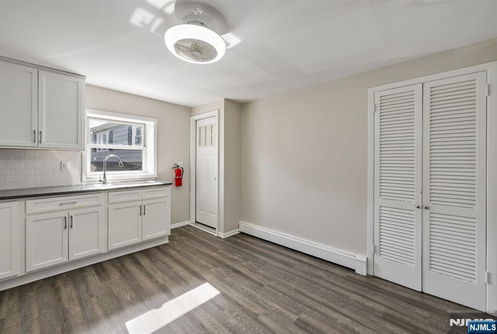 386-388 Main Street - Photo 3