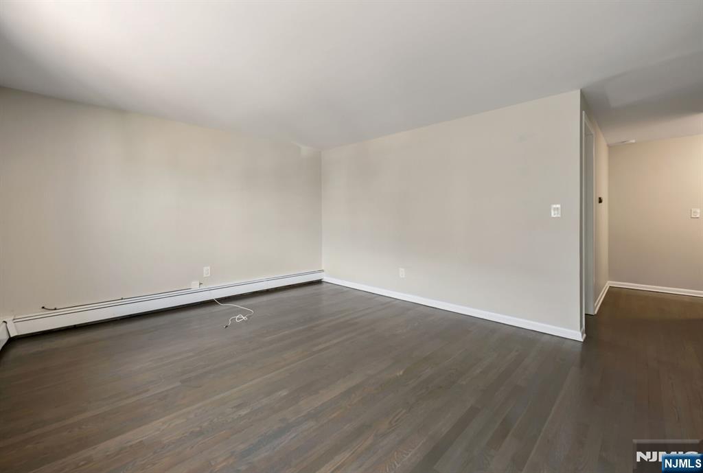 386-388 Main Street - Photo 5
