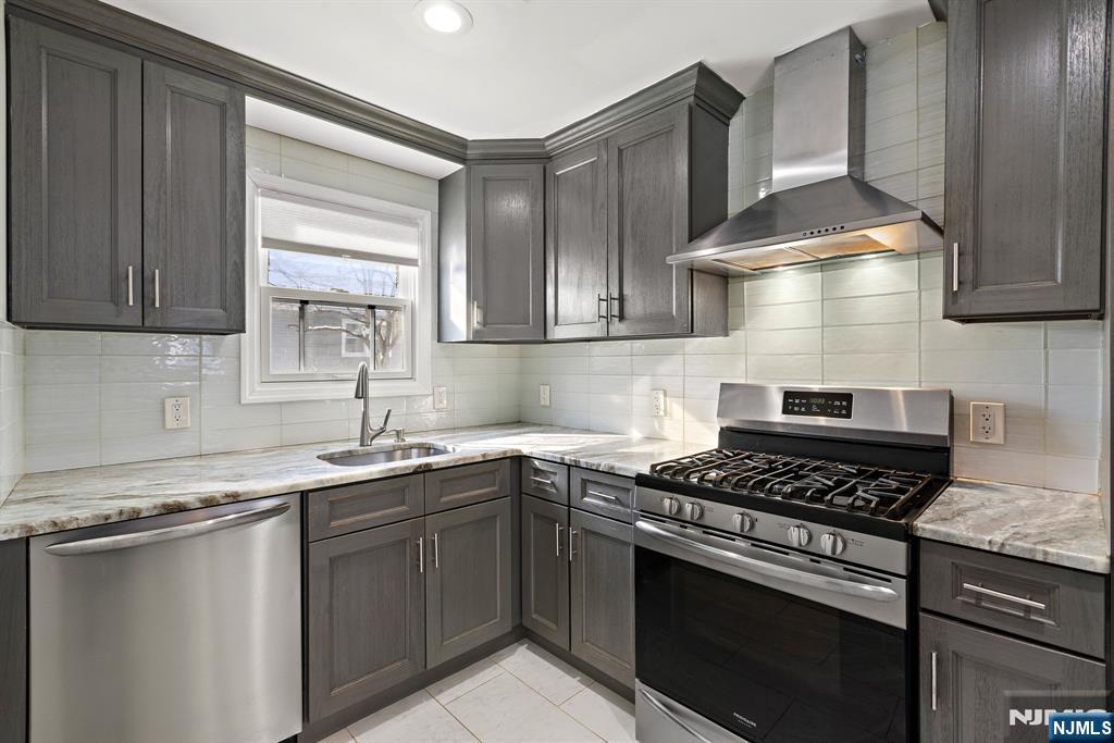 11 Belmont Avenue - Photo 4