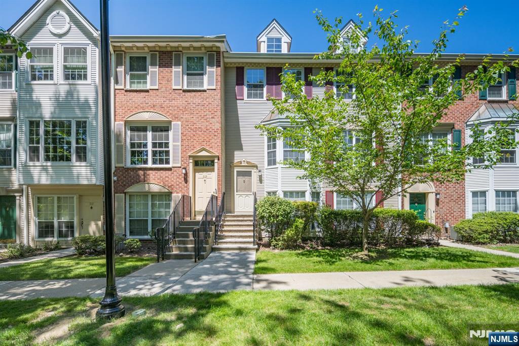 511 Quince Court - Photo 2