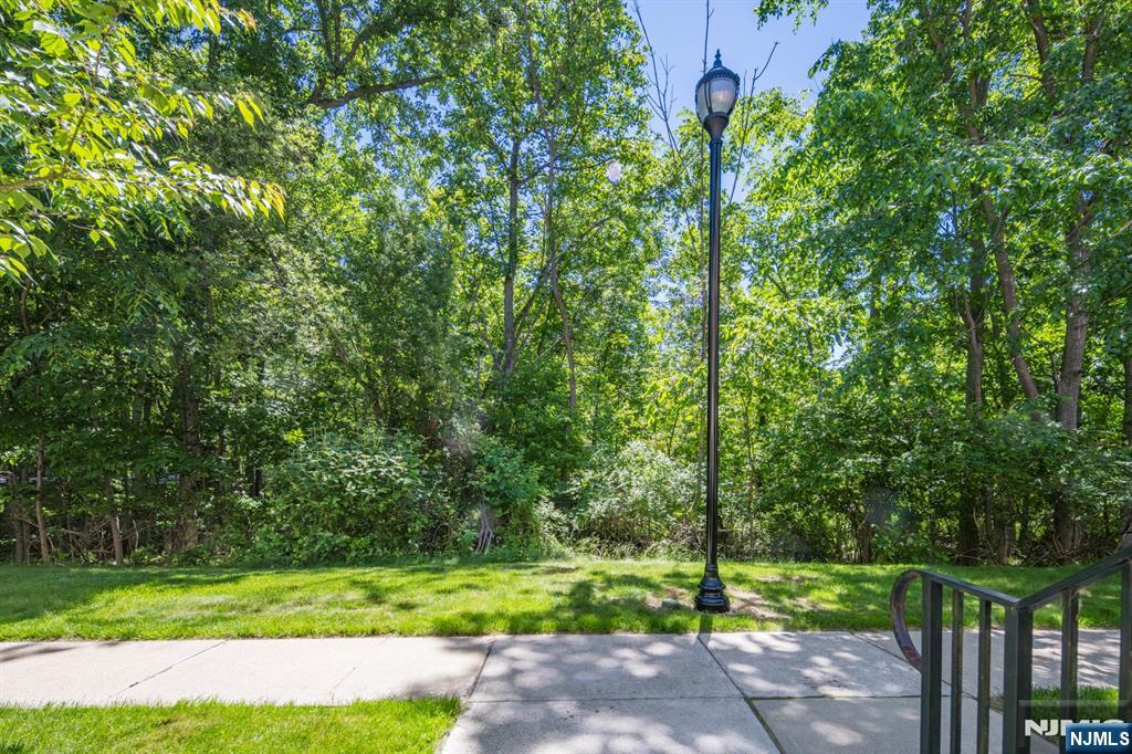 511 Quince Court - Photo 4