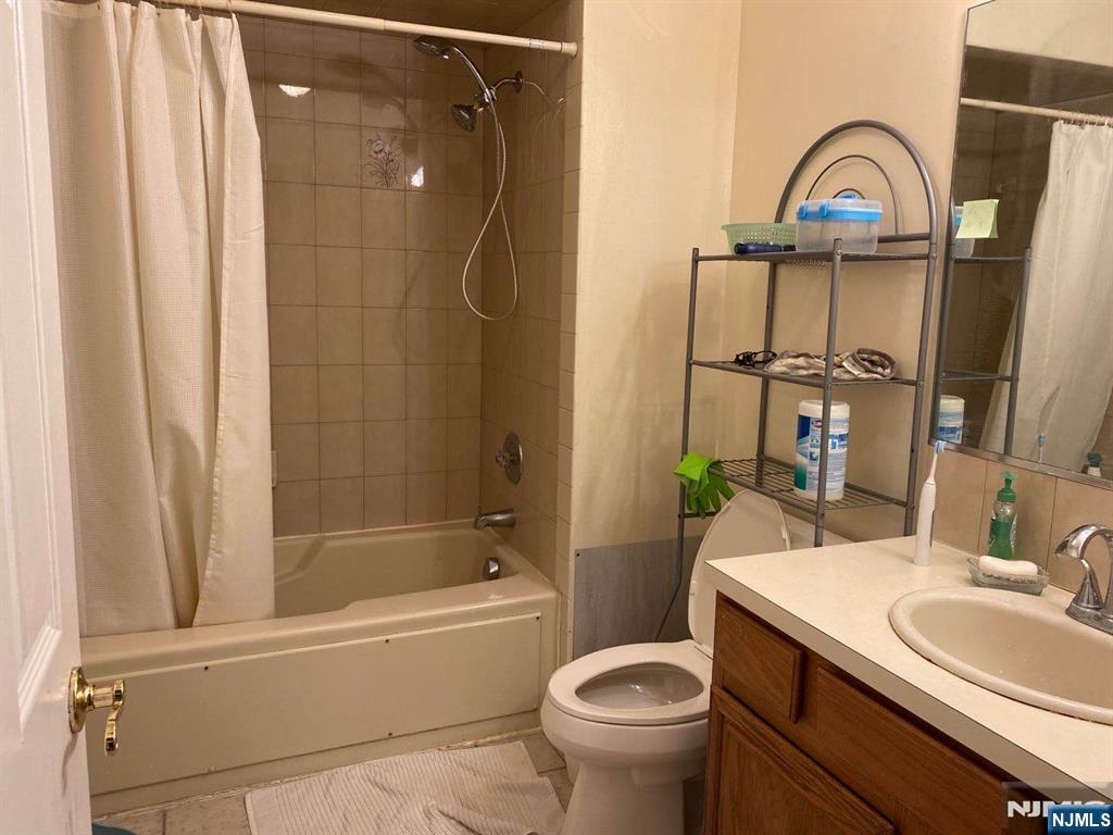 112 Hawthorne Avenue - Photo 5